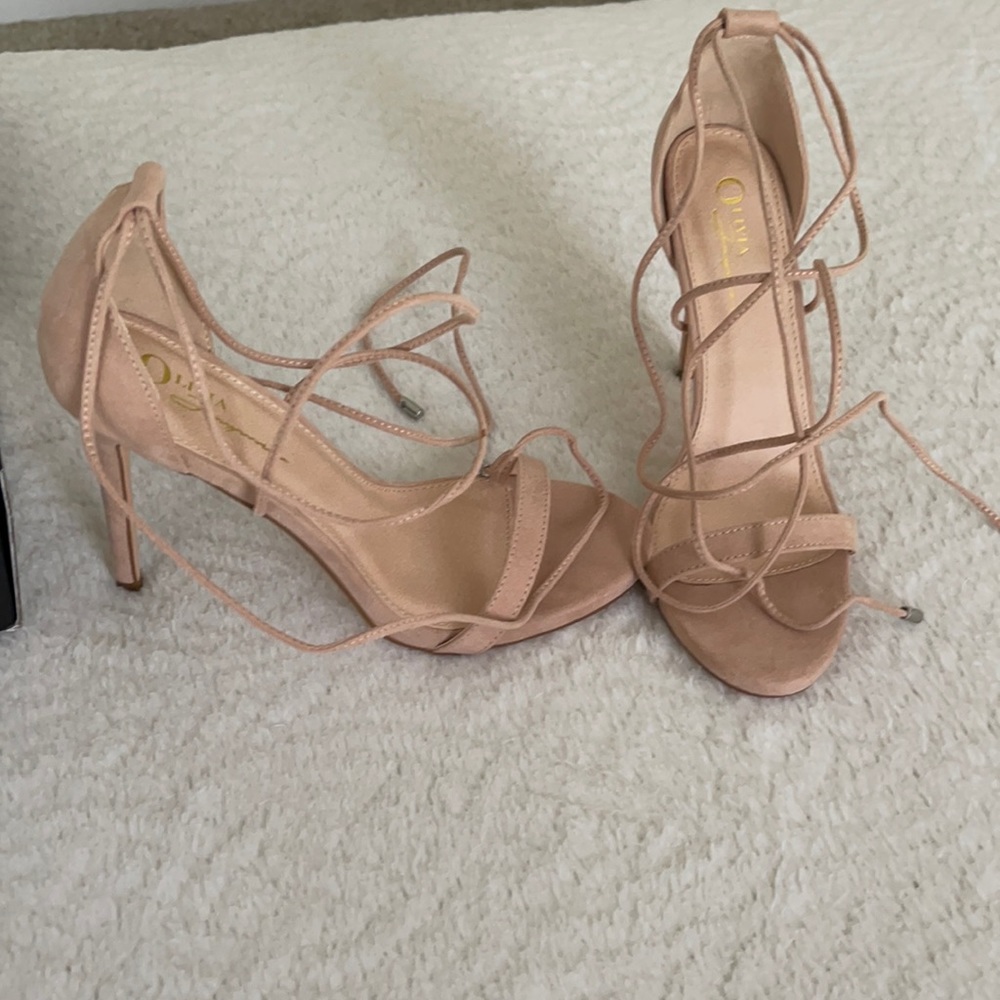 Tempo heels